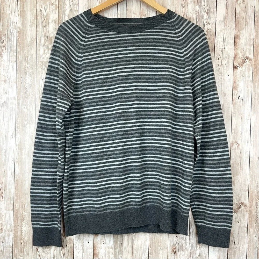 Banana Republic Long Sleeve Striped Silk & Cashmere Blend Sweater Size Medium